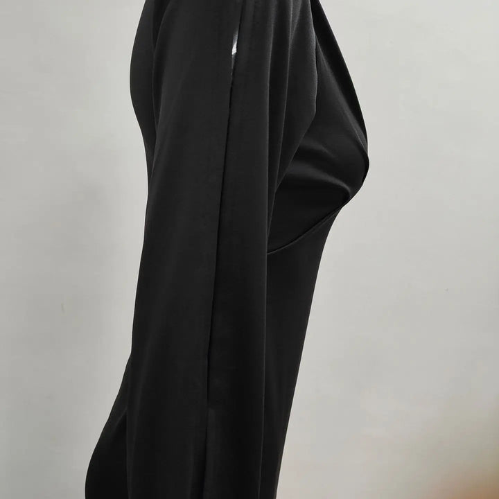 Hot selling solid pleated temperament, personalized split sleeves, slim fitting one step dress